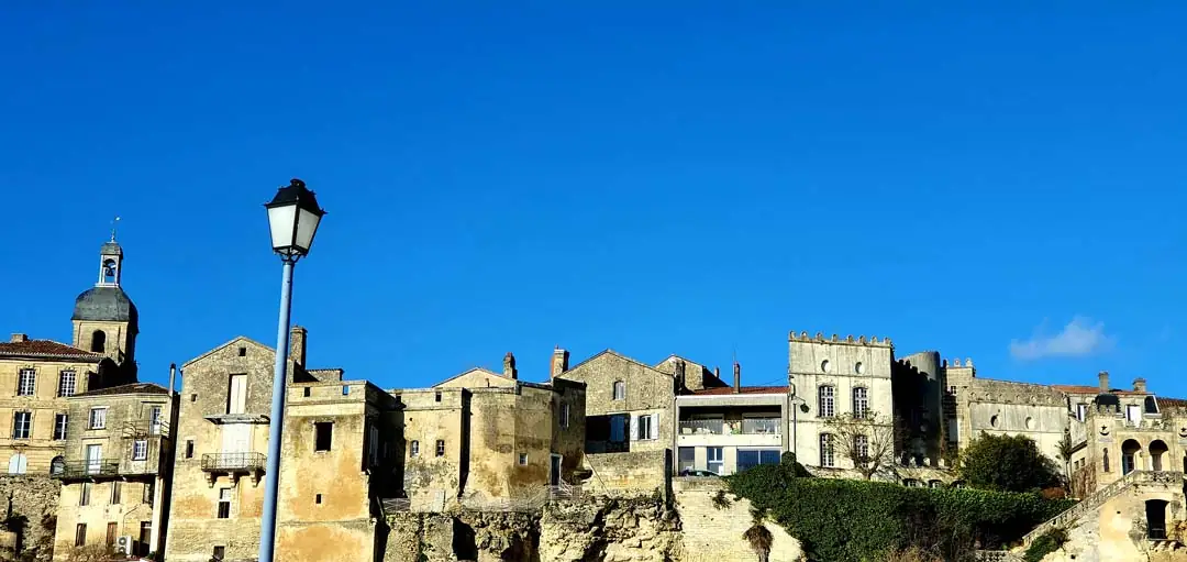 Bourg-sur-Gironde Bourg-sur-Gironde – guided tour with Bruno Saint-Clair, GentleGuide