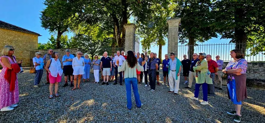 Why choose a licensed tour guide to discover Saint-Émilion? – guided tour with Bruno Saint-Clair, GentleGuide