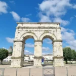 Saintes – the light of the city